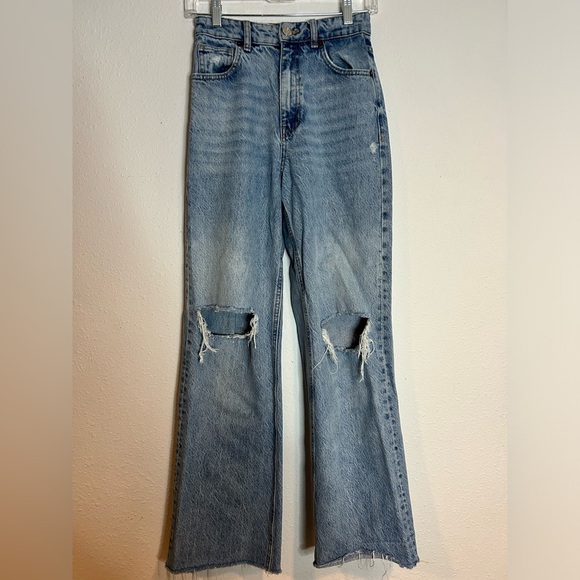 Zara Blue Flare & Wide Leg Jeans with Distressed Details Size 2 - Picture 1 of 5